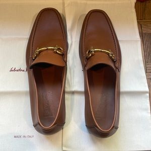 Ferragamo giordano loafers